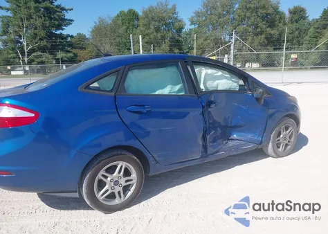 2019 Ford Fiesta Se z USA, uszkodzony, nr VIN 3FADP4BJ7KM151174